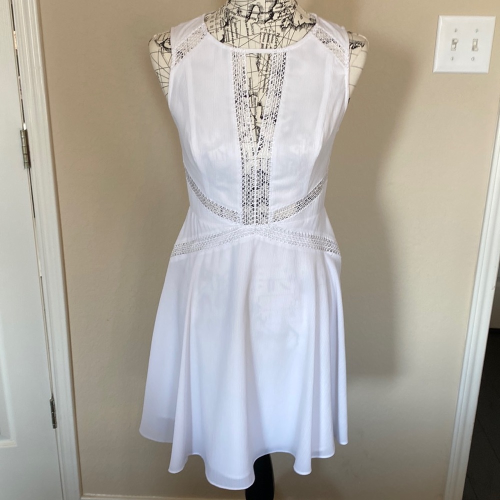 GUESS ldress